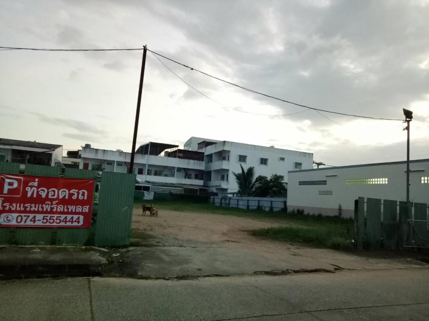 Pearl Place Hotel Hat Yai Exterior photo